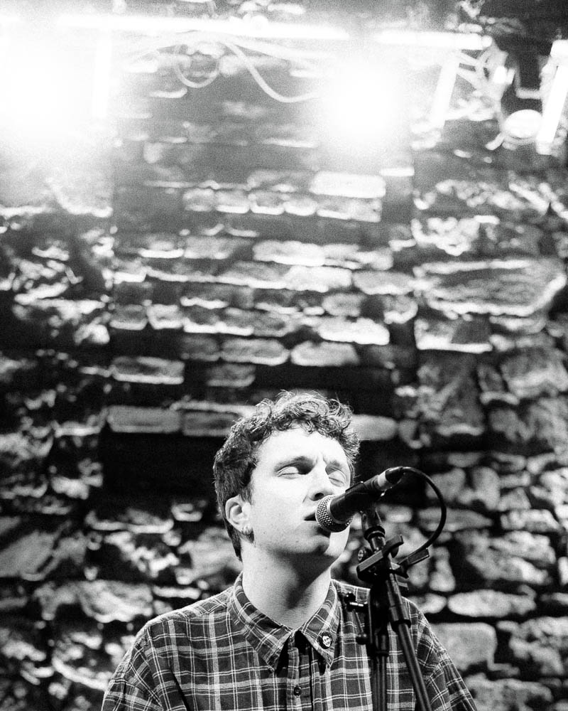 Madra Salach @ The Caves